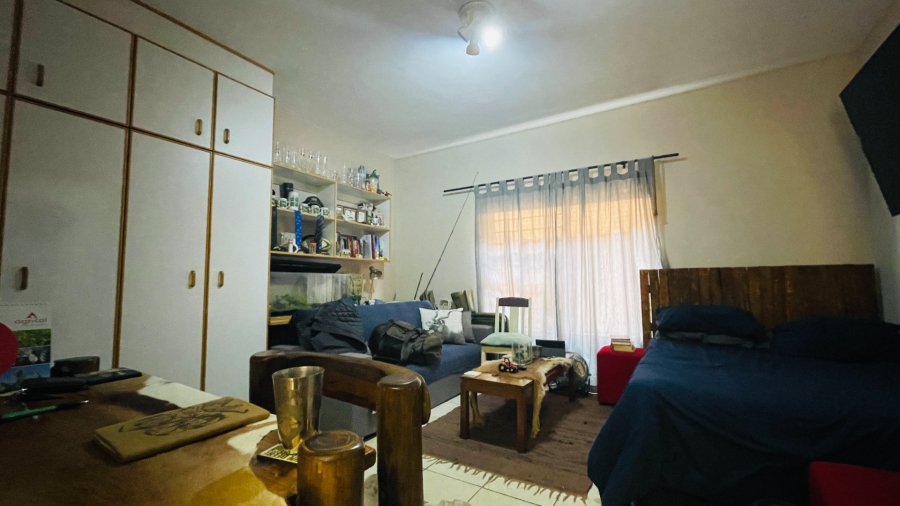 1 Bedroom Property for Sale in Dassie Rand North West